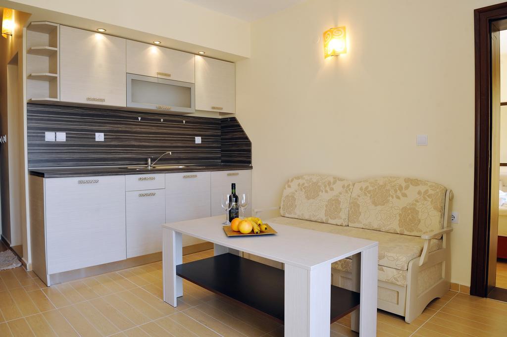 Hotel Iris Nesebar Habitación foto